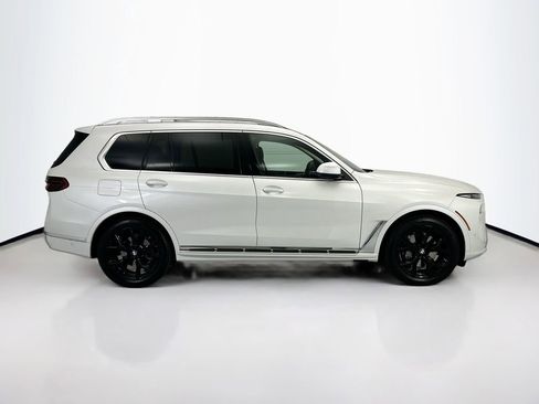 Used 2026 BMW X7 xDrive40i AWD/4WD image 4