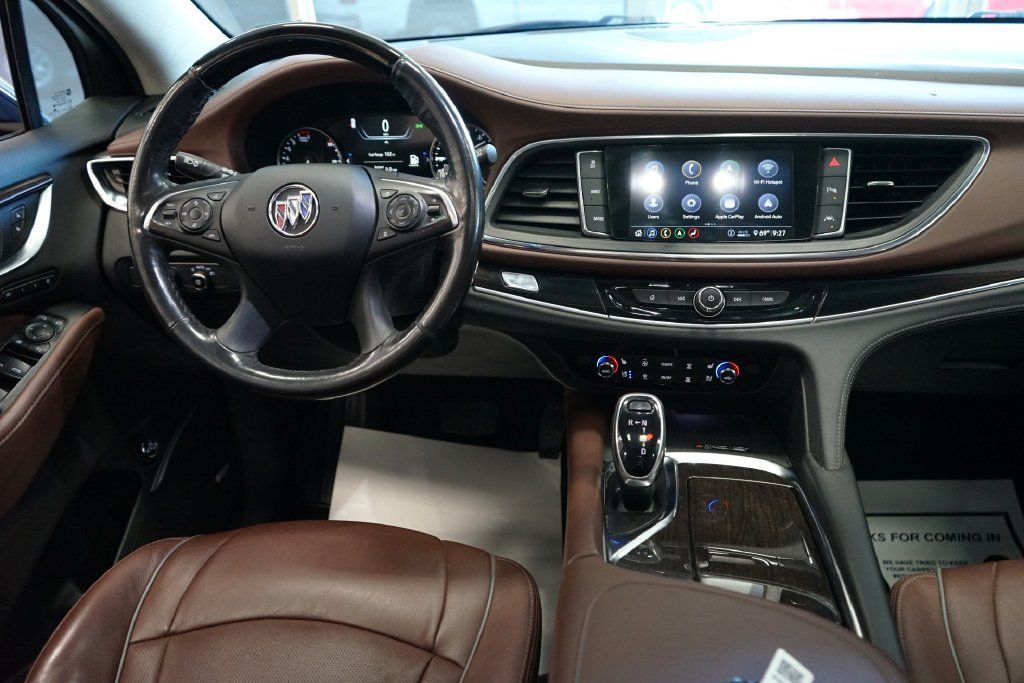 Used 2021 Buick Enclave Avenir w/ Avenir Technology Package AWD/4WD image 12