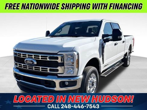 Used 2025 Ford F350 XLT image 1