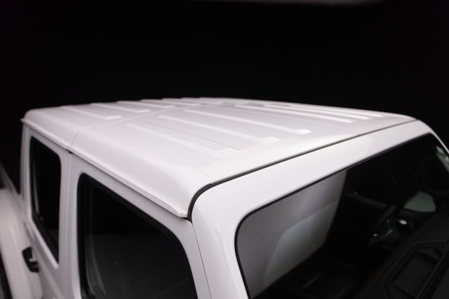 Used 2020 Jeep Gladiator Mojave AWD/4WD image 42