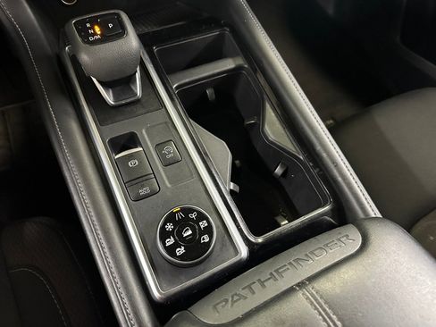 Used 2023 Nissan Pathfinder SV w/ Lighting Package (N92) AWD/4WD image 15