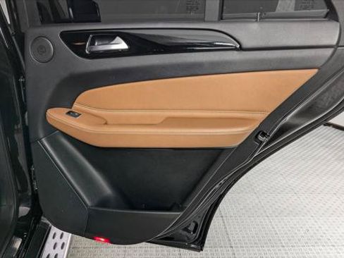 Used 2016 Mercedes-Benz GLE 350 image 21