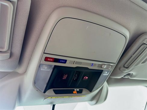 Used 2019 Subaru Forester Premium image 30