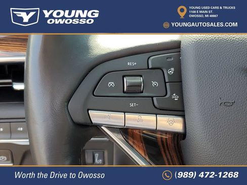Certified 2024 Cadillac Escalade ESV Premium Luxury w/ LPO, Floor Liner Package AWD/4WD image 15