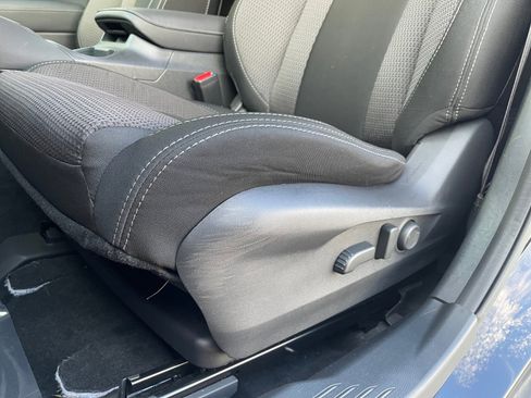 Certified 2022 Subaru Outback Premium image 28