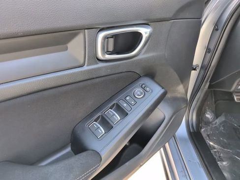 Used 2024 Honda Civic Sport image 21