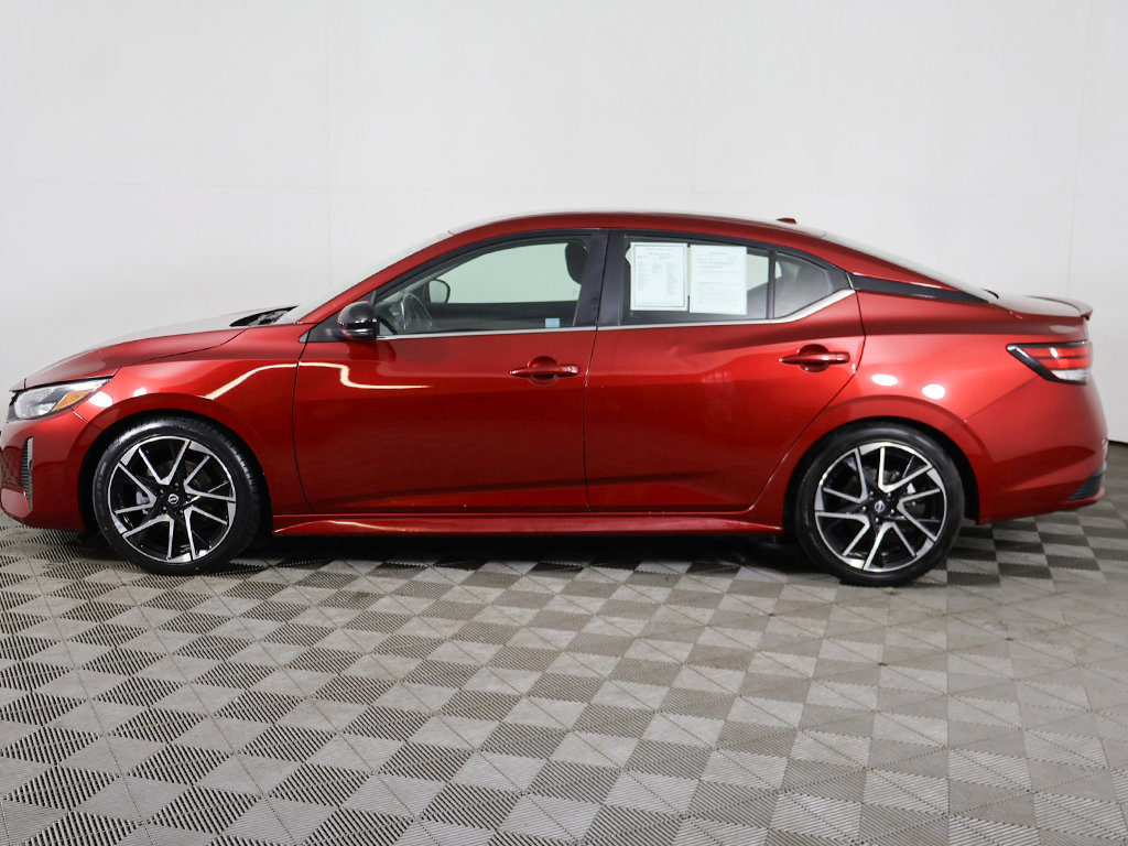 Used 2024 Nissan Sentra SR FWD image 14