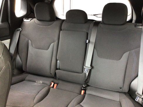 Used 2023 Jeep Compass Sport AWD/4WD image 22