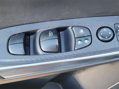 Certified 2024 Nissan Sentra SR w/ Trunk Package image 28