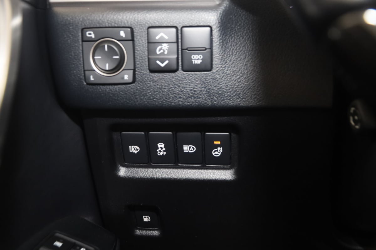 Used 2023 Lexus GX 460 Premium w/ Premium Package AWD/4WD image 9