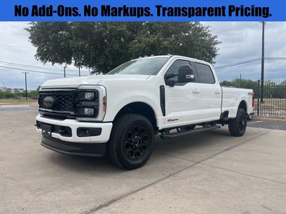 New 2026 Ford F350 Lariat w/ Black Appearance Package