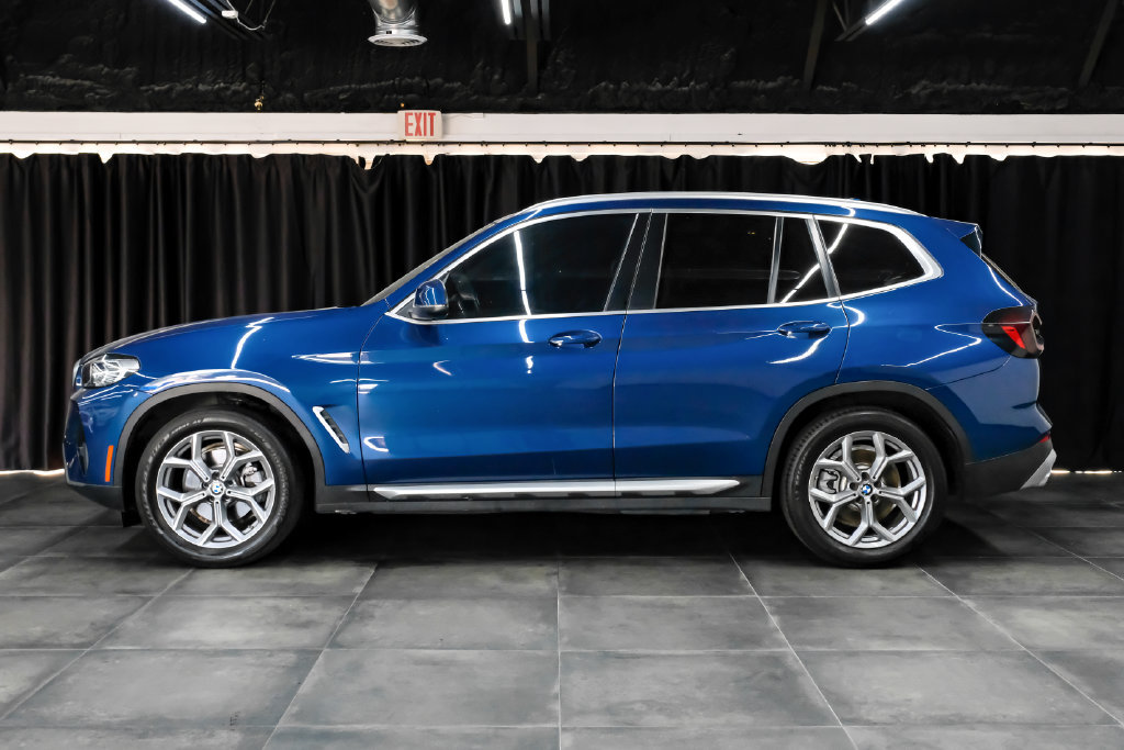Used 2023 BMW X3 xDrive30i w/ Convenience Package AWD/4WD image 12