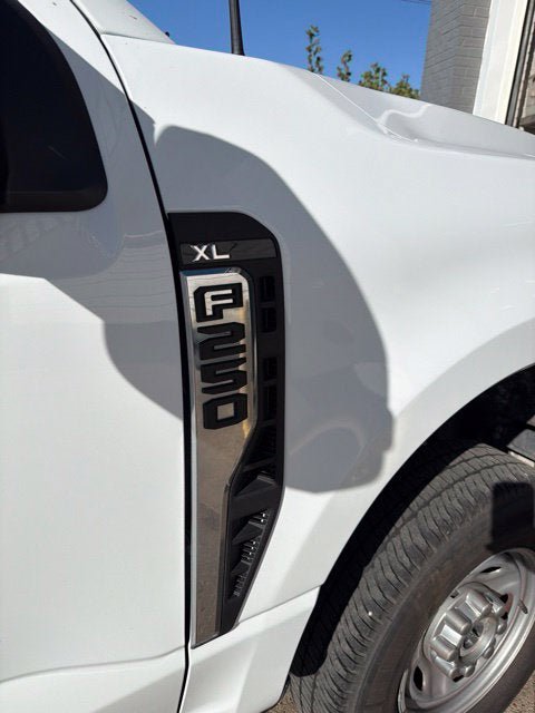 Used 2025 Ford F250 XL w/ XL Chrome Package AWD/4WD image 5