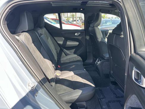 Certified 2023 Volvo XC40 Recharge Ultimate w/ Protection Package Premier image 24