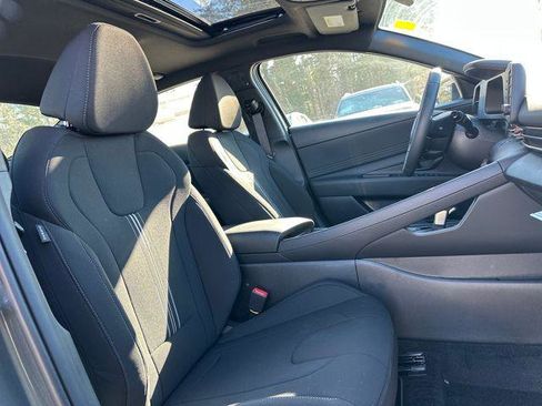 New 2026 Hyundai Elantra SEL Sport Premium FWD image 8