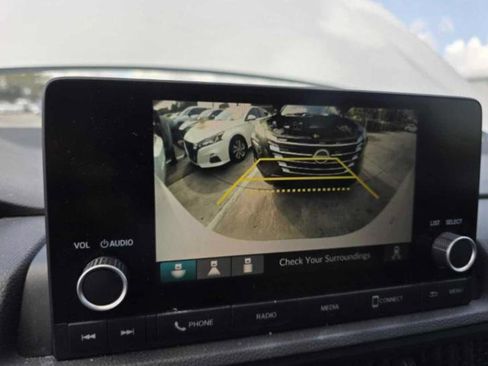 Used 2024 Honda CR-V EX image 12