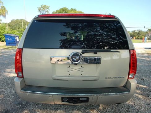 Used 2008 Cadillac Escalade 2WD image 7