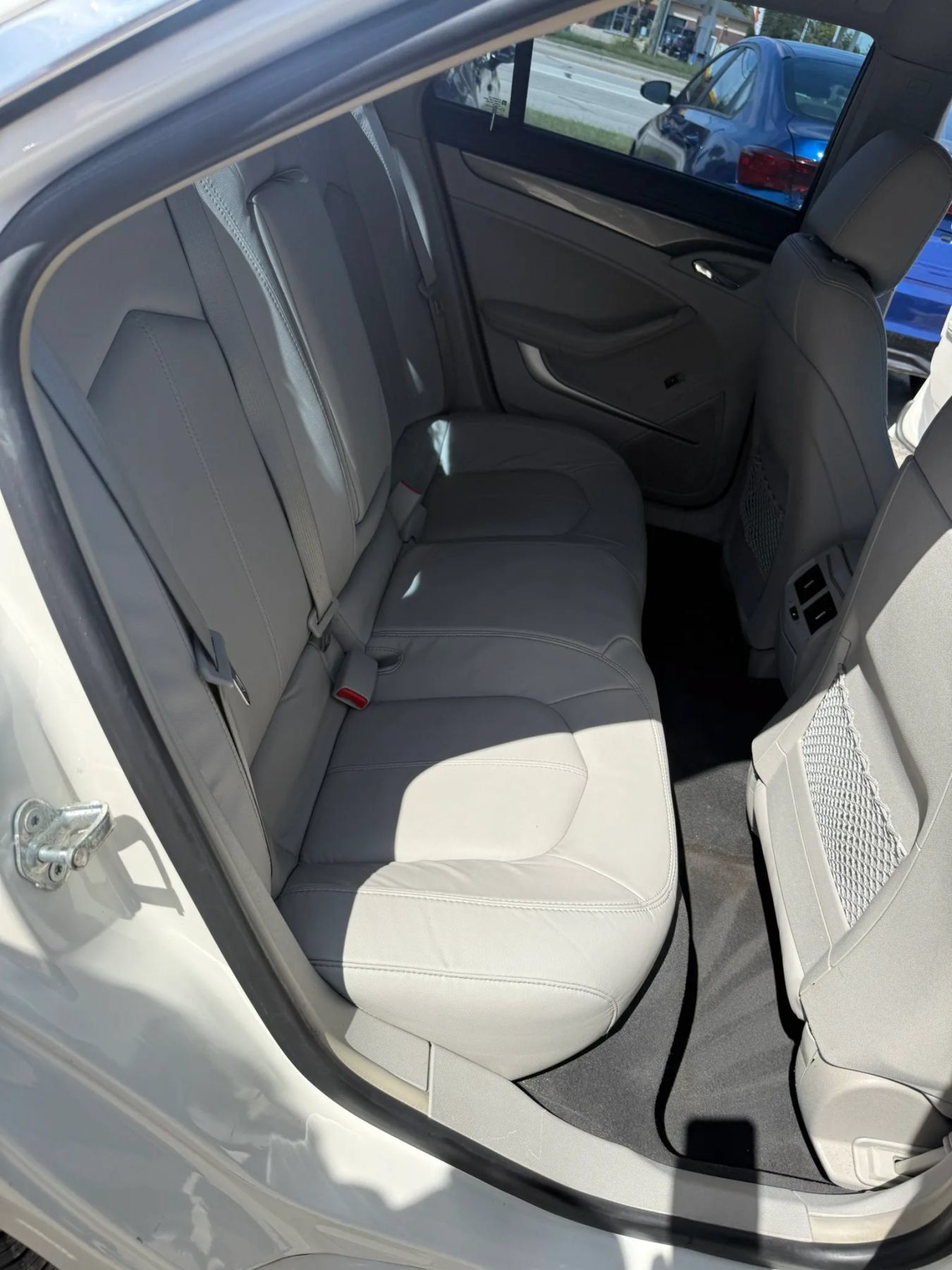 Used 2011 Cadillac CTS Sedan RWD image 19