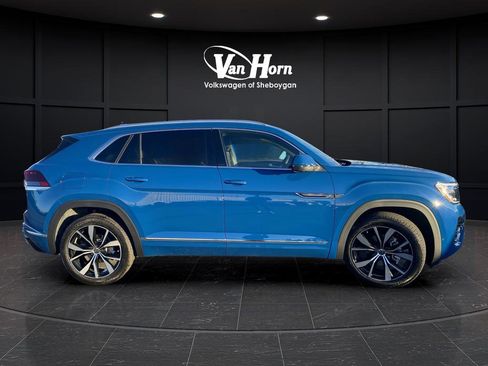 New 2026 Volkswagen Atlas Cross Sport SEL Premium R-Line AWD/4WD image 2