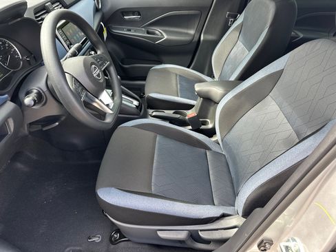 New 2025 Nissan Versa SV w/ Trunk Package image 8