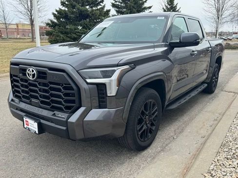 Certified 2022 Toyota Tundra SR5 AWD/4WD image 33