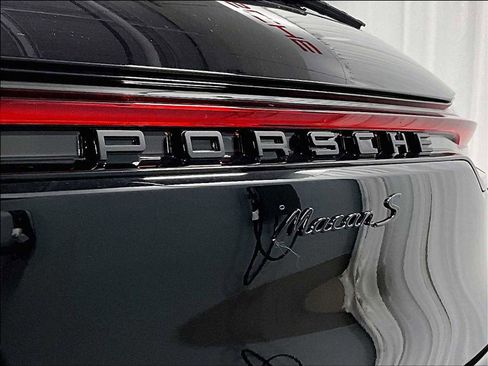 New 2026 Porsche Macan S AWD/4WD image 33