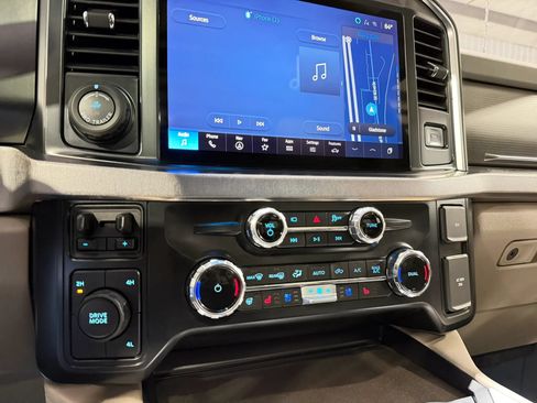Used 2025 Ford F450 Platinum w/ Platinum Plus Package AWD/4WD image 21