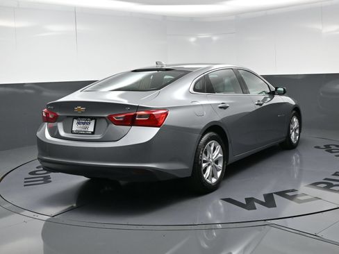 Used 2024 Chevrolet Malibu LT FWD image 9