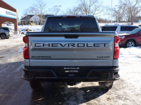 Used 2024 Chevrolet Silverado 1500 Custom Trail Boss w/ LPO, Dark Essentials Package image 32