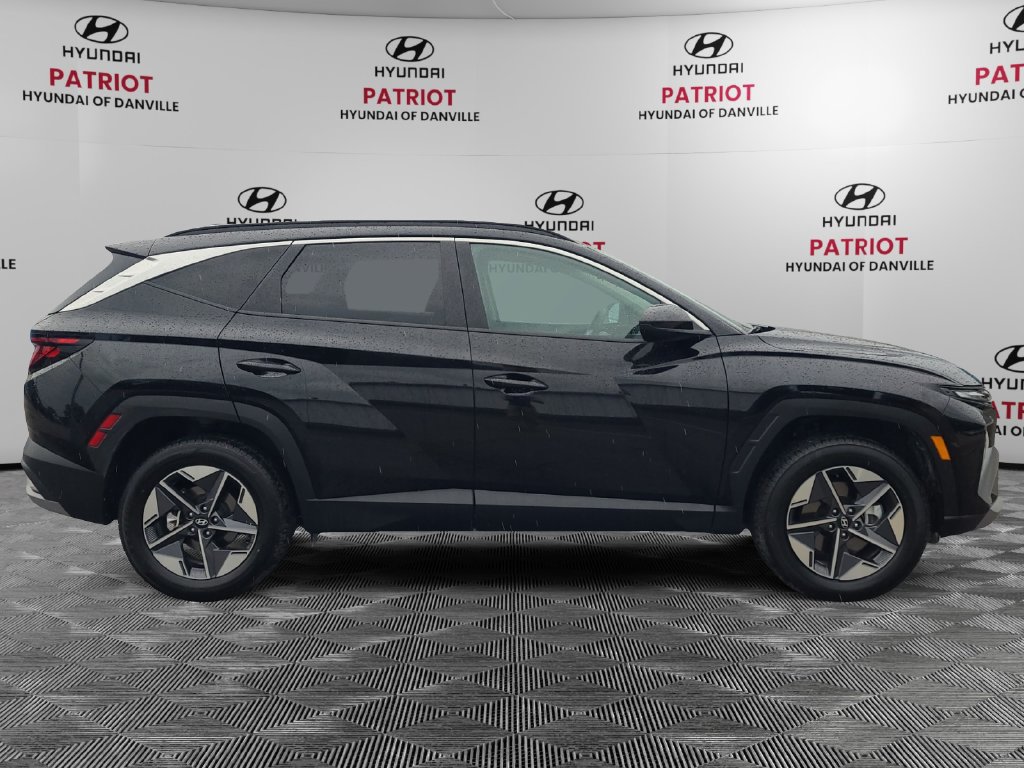 Used 2026 Hyundai Tucson SEL Plus AWD/4WD image 2