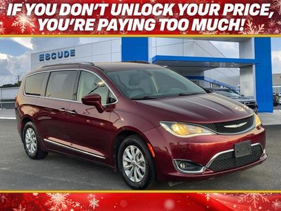 Used 2018 Chrysler Pacifica Touring-L
