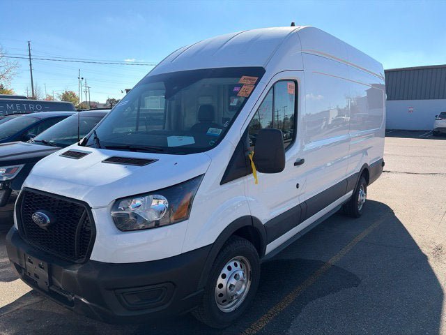 Used 2024 Ford Transit 250 148 High Roof Extended AWD w/ Load Area Protection Package image 1
