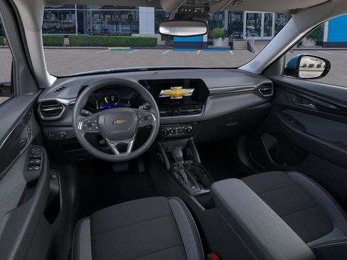 New 2026 Chevrolet TrailBlazer LT w/ Convenience Package image 15