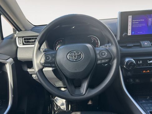 Used 2024 Toyota RAV4 XLE AWD/4WD image 13