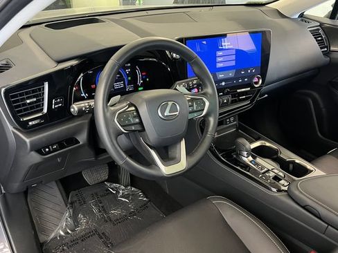 Used 2025 Lexus NX 450h+ AWD w/ Accessory Package (Z2) image 20