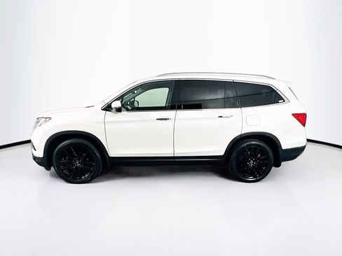 Used 2018 Honda Pilot Elite image 4