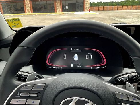 Used 2025 Hyundai Palisade SEL AWD/4WD image 14