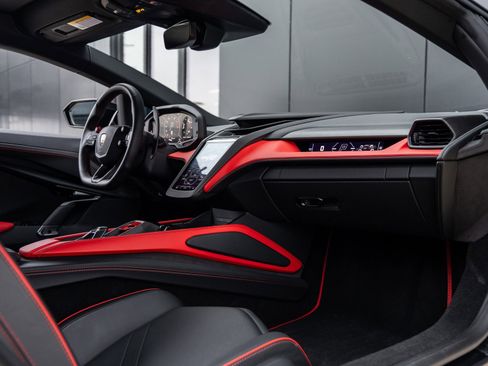 Used 2024 Lamborghini Revuelto image 46