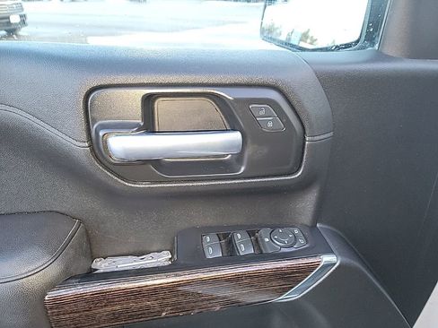 Used 2020 GMC Sierra 1500 Elevation w/ Elevation Value Package image 22