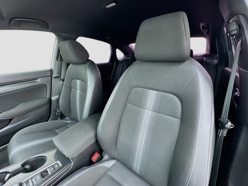 Used 2022 Honda Civic Sport image 13