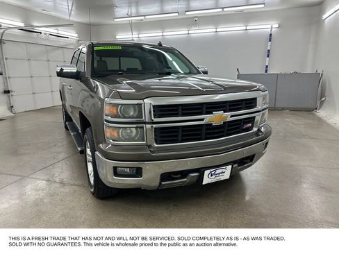 Used 2014 Chevrolet Silverado 1500 LTZ Z71 w/ LTZ Plus Package AWD/4WD image 3