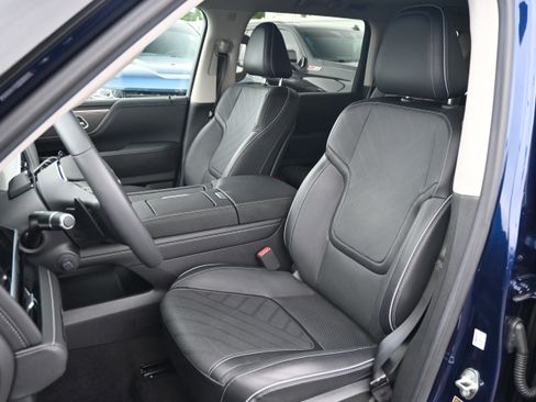 Used 2026 INFINITI QX80 Luxe RWD image 14