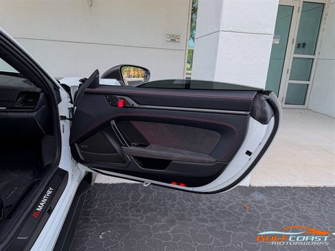 Used 2025 Porsche 911 GT3 RS RWD image 39