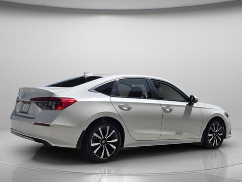 Certified 2024 Honda Civic EX image 7
