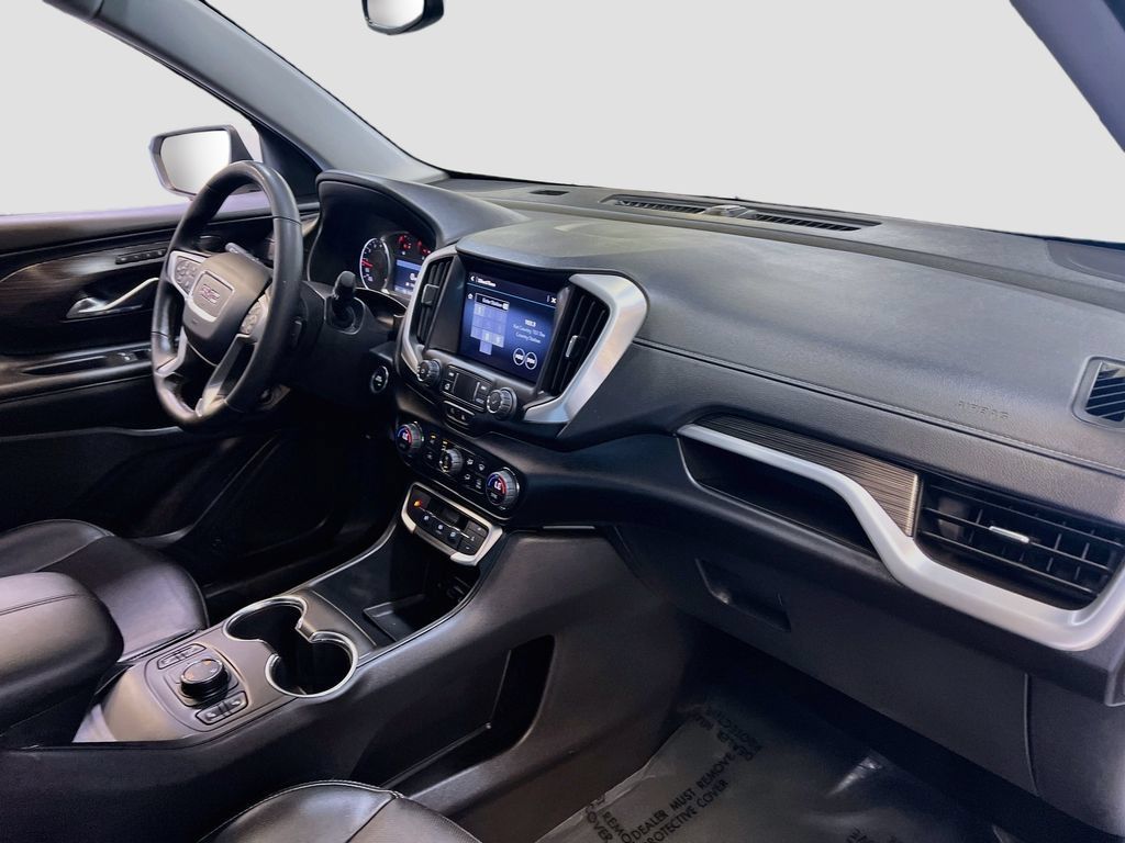 Used 2024 GMC Terrain SLT AWD/4WD image 26
