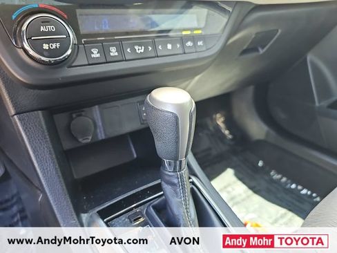Used 2014 Toyota Corolla LE FWD image 23