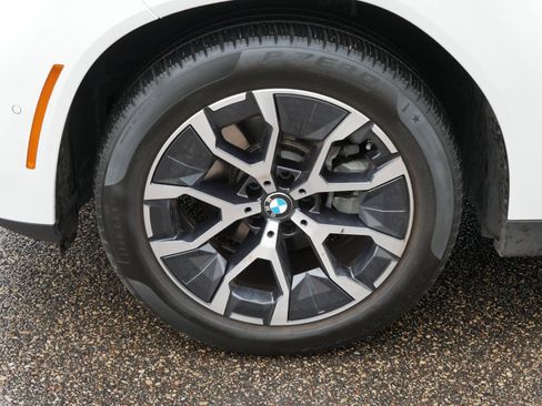 Used 2025 BMW X3 xDrive30i w/ Premium Package image 15