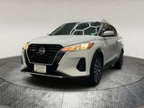 Used 2021 Nissan Kicks SV image 4