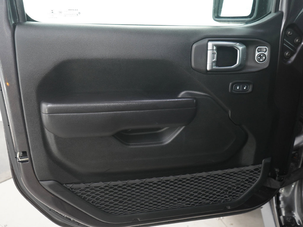Used 2021 Jeep Wrangler Unlimited Rubicon w/ Uconnect 4C Nav & Sound Group AWD/4WD image 22