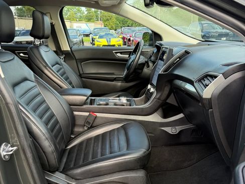 Used 2023 Ford Edge SEL w/ Convenience Package AWD/4WD image 16